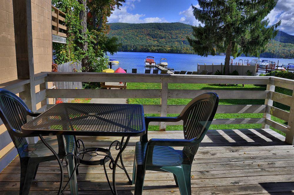 O'Sullivan's Motel Lake George Esterno foto
